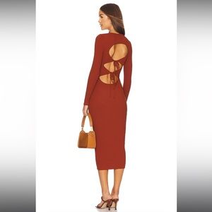 MINKPINK ALBA KNIT RUST COLOR MIDI DRESS IN XS